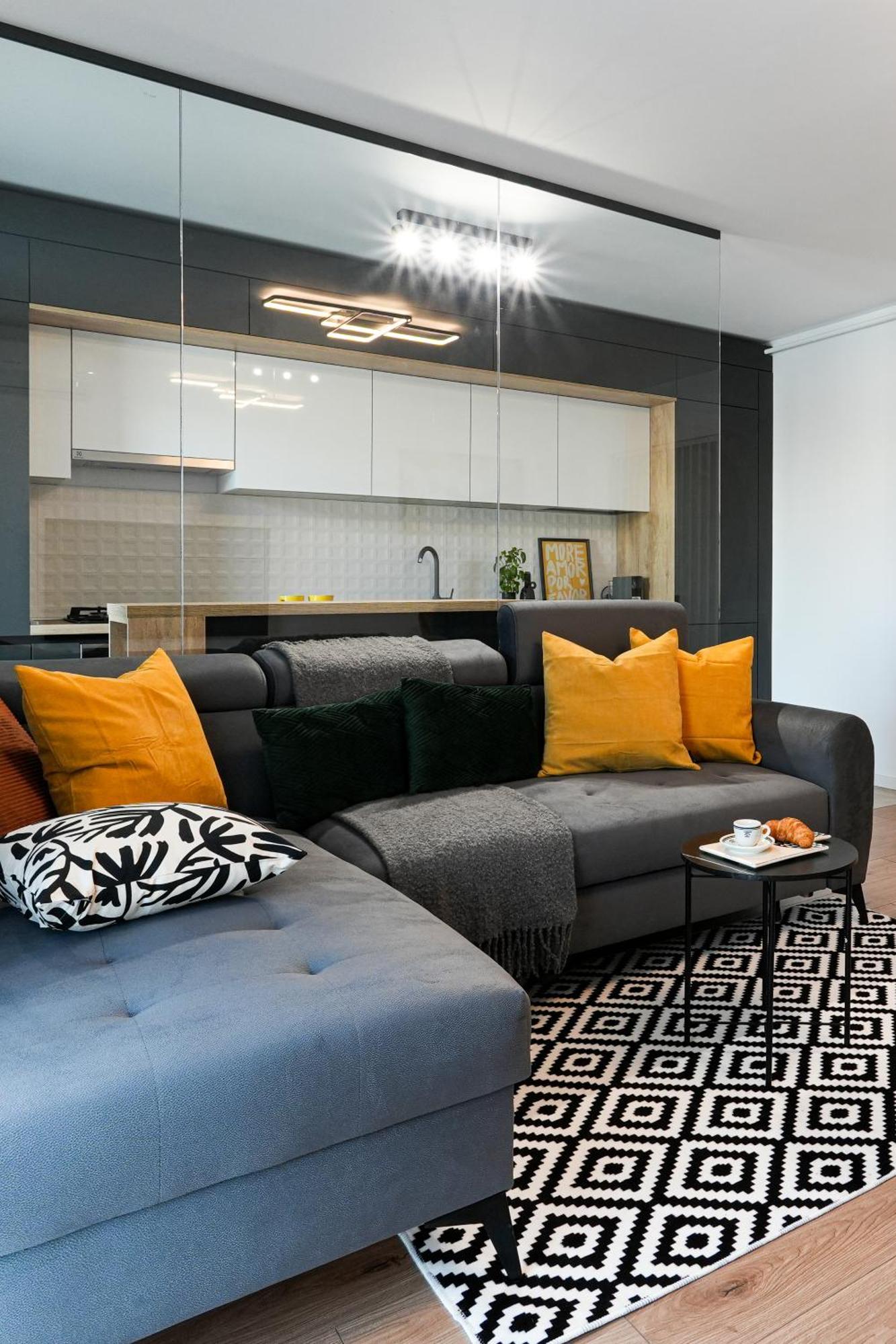 Sandra - Park-View Apt With Balcony & Parking Букурещ Екстериор снимка