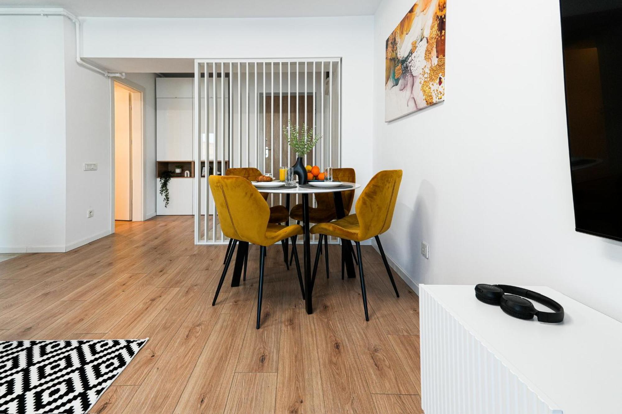 Sandra - Park-View Apt With Balcony & Parking Букурещ Екстериор снимка